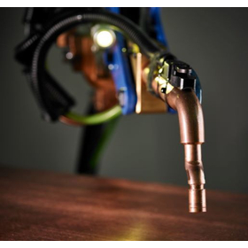 生産用途ごとにオーダーメイドの溶接機械！テーブルスポット溶接機