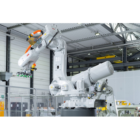IRB_6750S_high-performance_space-optimized_shelf_robots (1).jpg