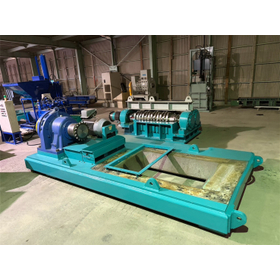 西邦機工製 二軸破砕機 SWC-75-3　75 kW