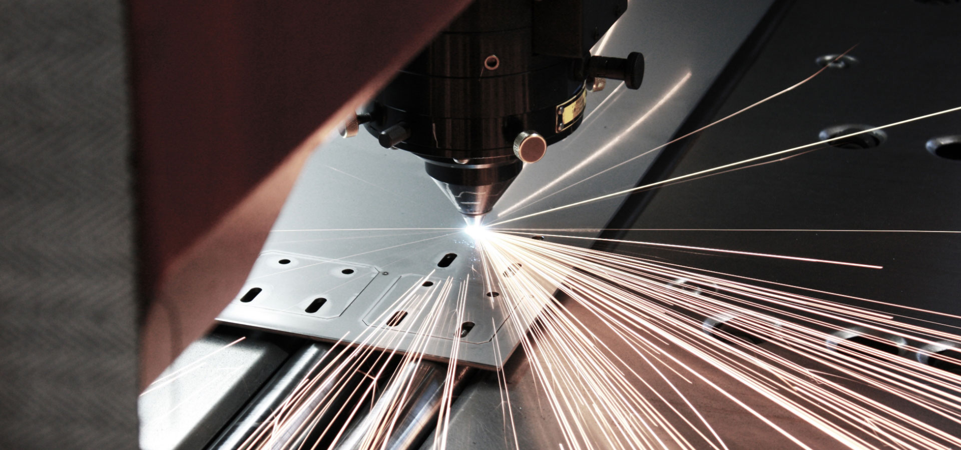 【医療機器向け】CrestPrecisionの精密板金加工