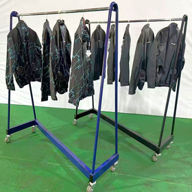 【アパレル卸向け】業務用ハンガーラック(Zラック)