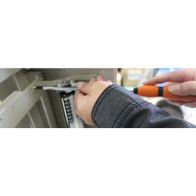 We are conducting our electricity business with thorough factory security measures! product image