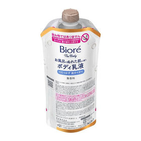 ビオレ　ザ　ボディ　お風呂でぬれた肌に使うボディ乳液　肌すべすべ