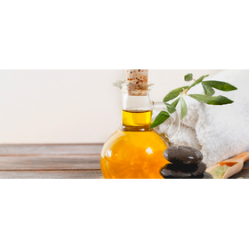 エッセンシャルオイル＜アロマセラピー＆スパ＞