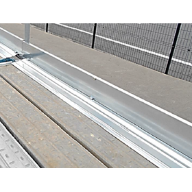 L型折り畳み幅木『SPLガード』