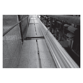 アルミ長尺幅木『なみへい』