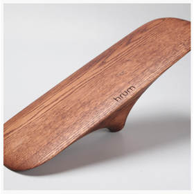 アクティブフットレスト『hrum』