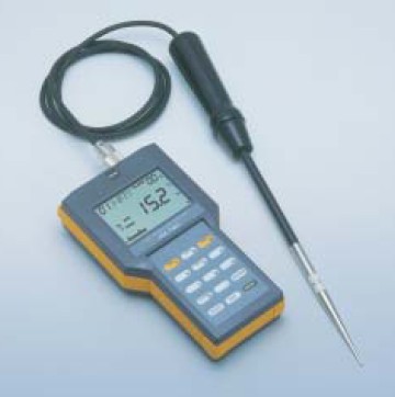 電気抵抗を応用した 牧草水分計　牧草水分計 HX-700 