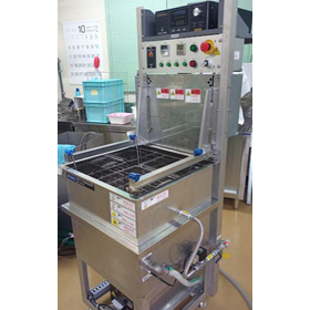 1槽式揺動装置付・超音波洗浄装置