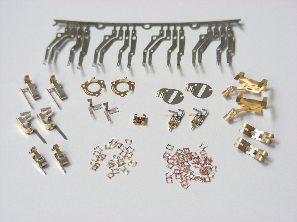 【航空宇宙向け】超小物および接点部品