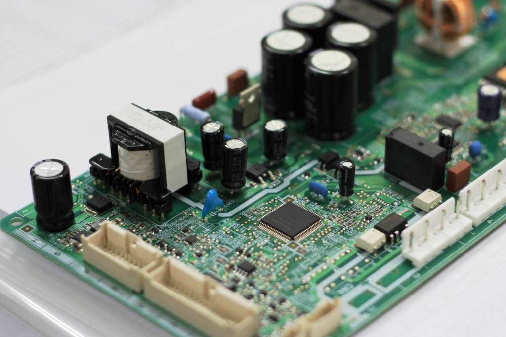 メーカーサービス終了品の基板修理