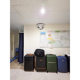 安全対策 ミラー使用事例 宿泊施設での衝突防止に