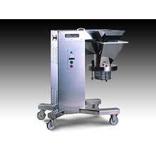 破砕型　造粒機　ニュースピードミル　