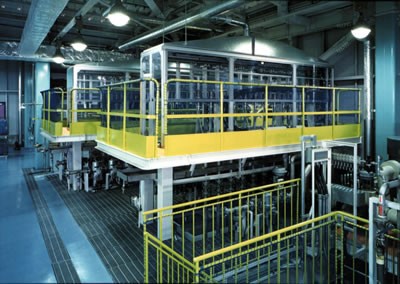 ワックス製造ラインのホース切換え作業を自動化