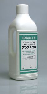 衣服素材の組み合わせによる帯電量の違い