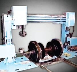 鉄道車軸検査機（中実車軸探傷装置『G-AUTO ATMS7』）