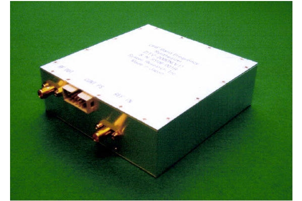 UHF帯周波数シンセサイザ　「DTV-2000N（V1）」