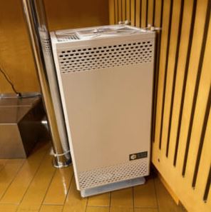 空気清浄機『バイオミクロンスクエア』　設置例：鉄道車両