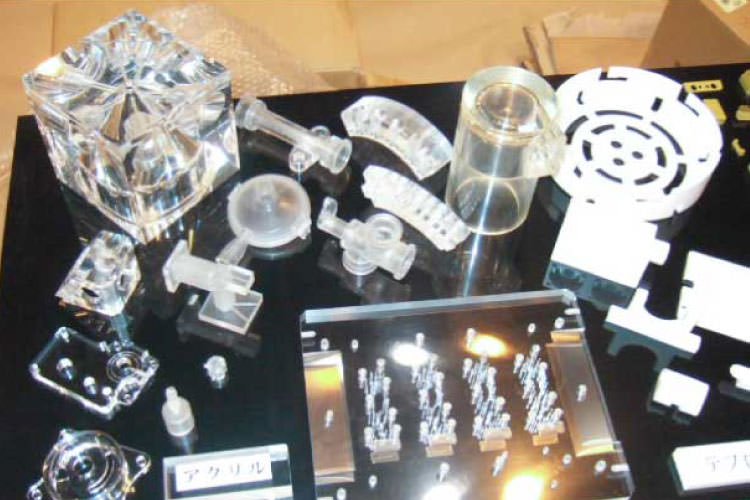 プラスチック加工サービス