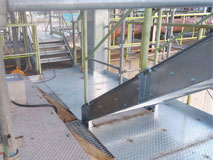 ステンレス床張工事サービス