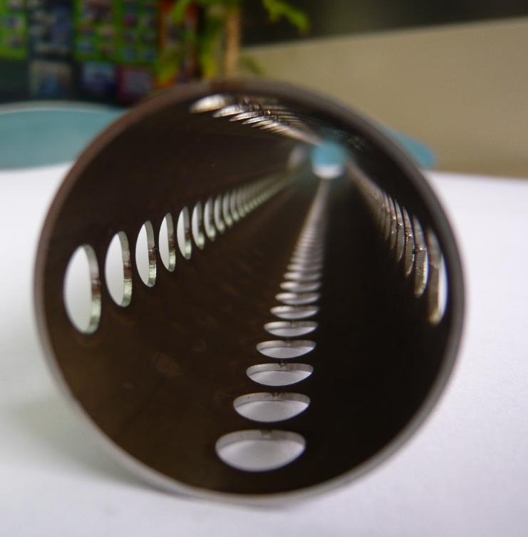 超高速3次元パイプレーザー加工サービス