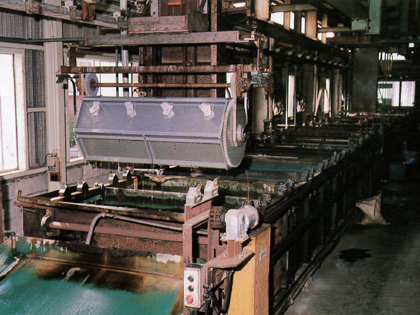 自動走行車式バレルメッキ装置『PB404』