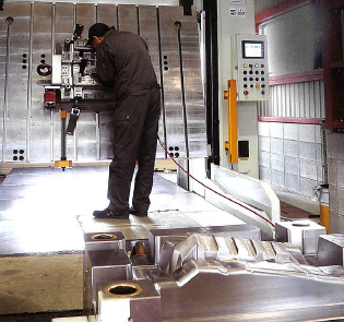 金型メンテナンス技術サービス