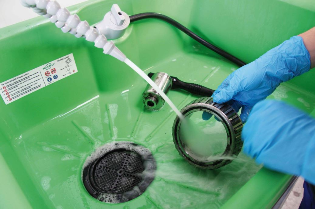 マニュアル洗浄台『バイオサークルGTコンパクト』