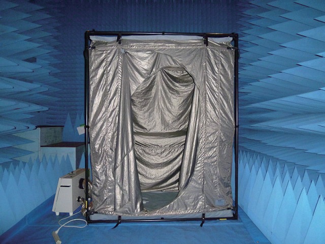 【研究機関向け】電磁波シールドテント SR7010T