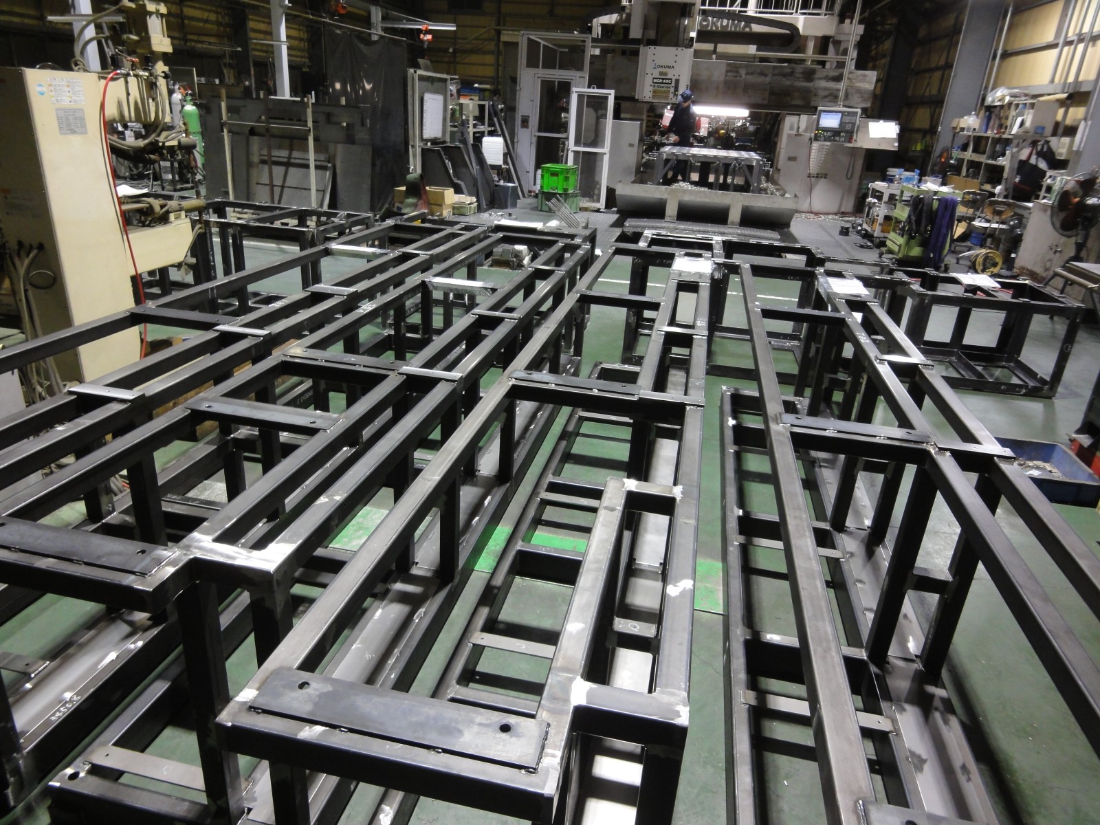 精密板金加工サービス