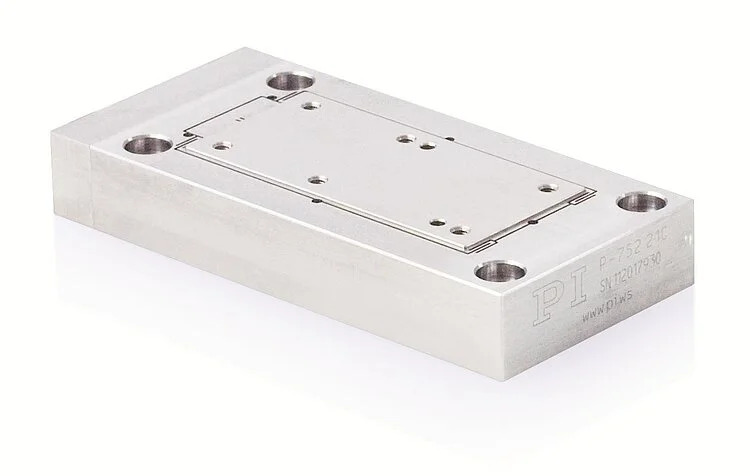 【バイオテクノロジー向け】ナノポジショニングステージ P-752