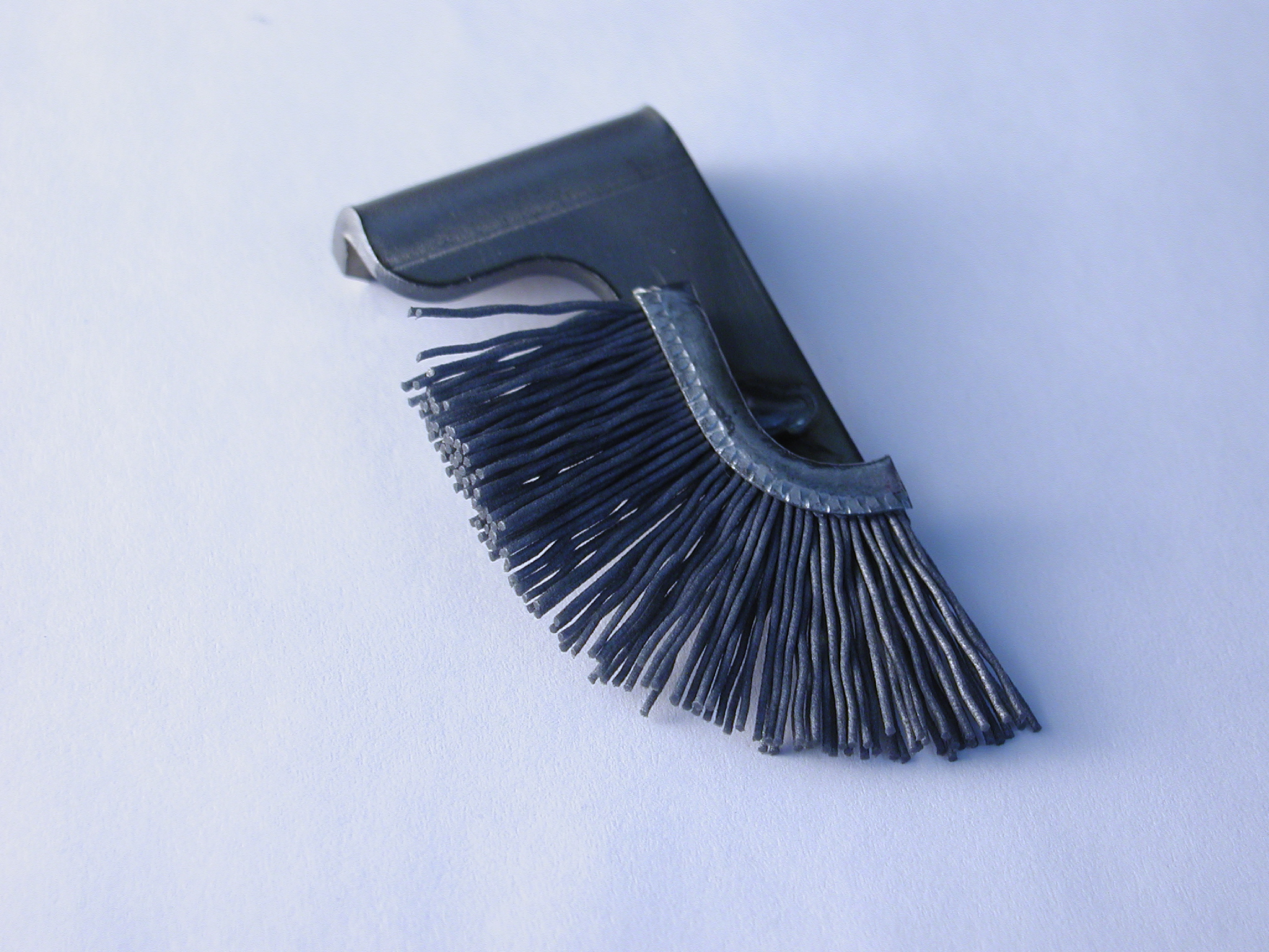 異型小型ブラシ（1個から製作可能）