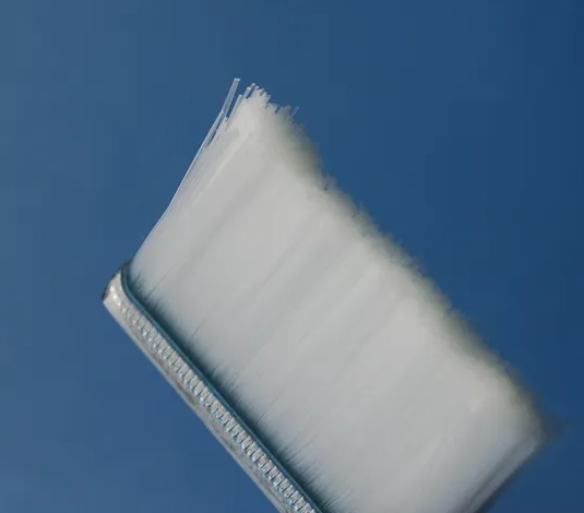 【半導体製造装置業界向け】隙間シール用 ワイパーブラシ