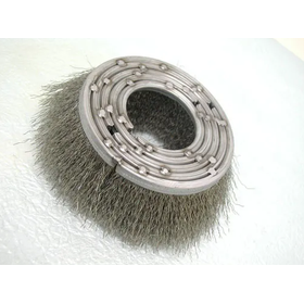 製鉄所向け多層カップブラシ（重切削用）