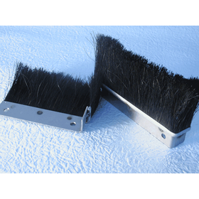 シールブラシ｜コーナーの隙間を埋める