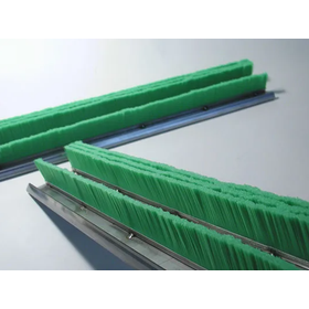 3列で毛の長さ違い