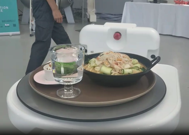 【活用事例】とんかつ屋 サブメニュー配送