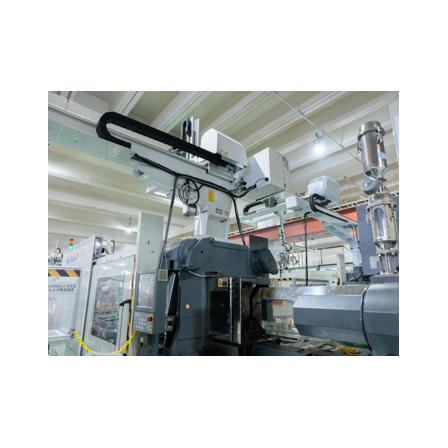 ?成形技術と24時間の生産体制 画像.png