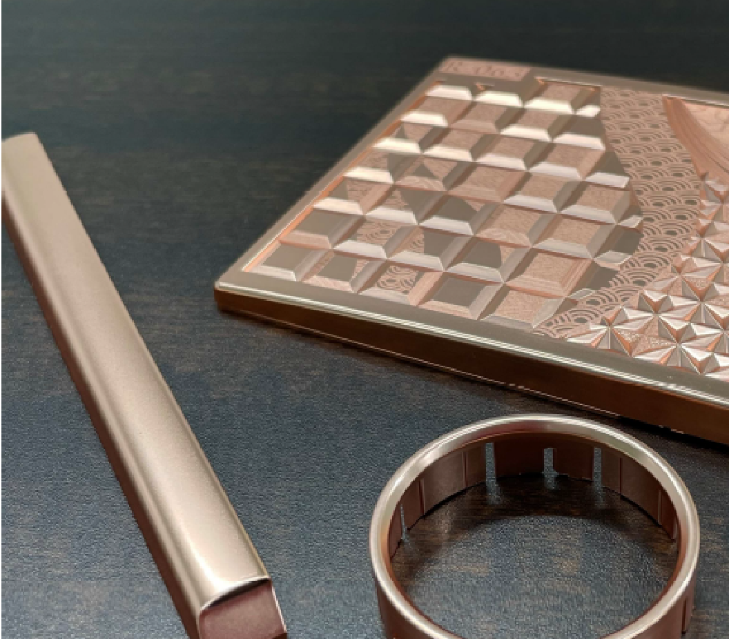 【自動車内装に】樹脂めっき技術