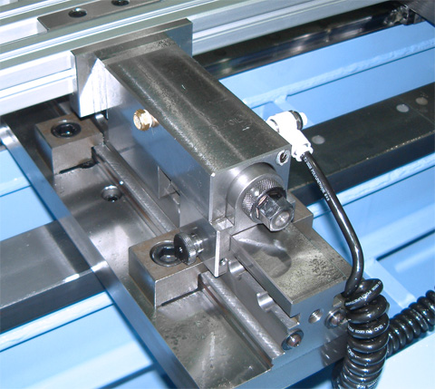 【工作機械の自動化向け】オートフレックスクランプTypeベータ