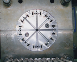 【コスト対策】プラスチックレンズの金型