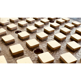 サファイア加工を高レート化する固定砥粒工具