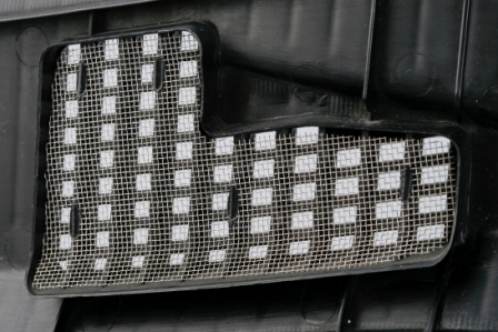 インパルスウェルダー　採用例　樹脂+金網