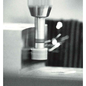 高精度ジグ研削加工<航空向け>