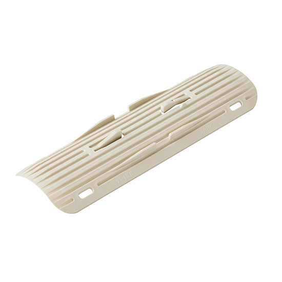 支持具・保持具・結束具　保温材保護プレート