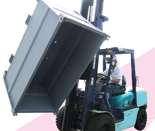 産廃コンテナに imgrc0083643686.jpg