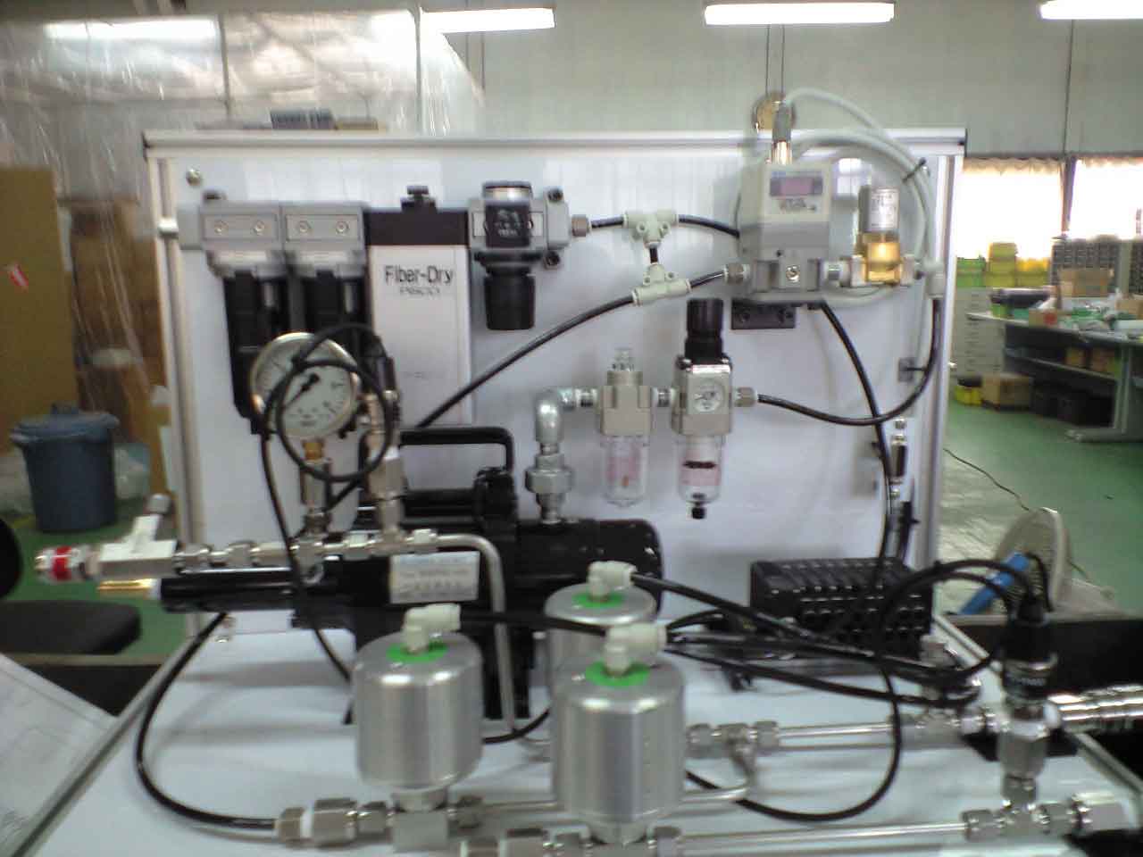 『流体制御機器』