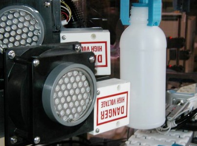 ブローボトル用プラズマ処理装置