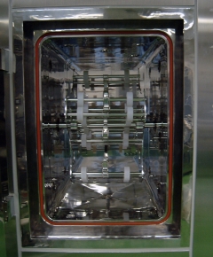 『ゴム栓洗浄滅菌乾燥機』