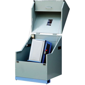 Explosion-proof compatible 'Maze Maze Man' for mixing by tilting and rotating the sealed container.